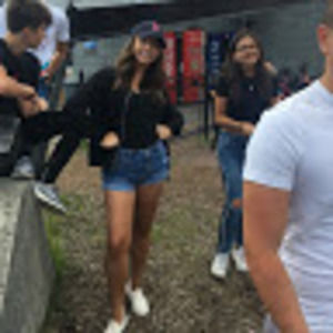 Meet your Posher, Isabella